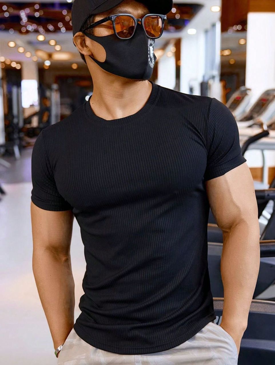 Chase Deer roundneck